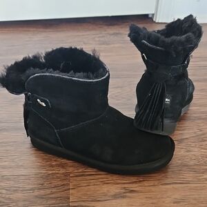 Koolaburra By UGG Jaelyn Black Suede Boots with Faux Fur Trim